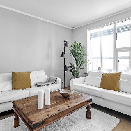Charming, 2 Bedroom Seaside Apartment Reykjavík Dış mekan fotoğraf