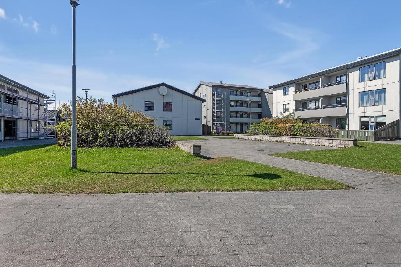 Charming, 2 Bedroom Seaside Apartment Reykjavík Dış mekan fotoğraf