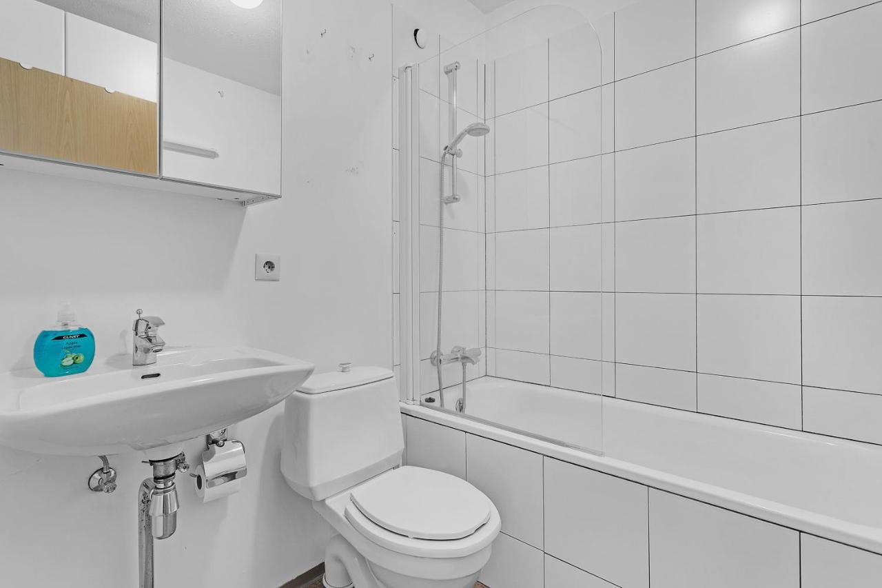 Charming, 2 Bedroom Seaside Apartment Reykjavík Dış mekan fotoğraf